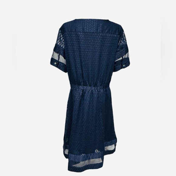 Banana Republic Geo Lace Sheer-Panel Dress 12 Pockets - Picture 4 of 11